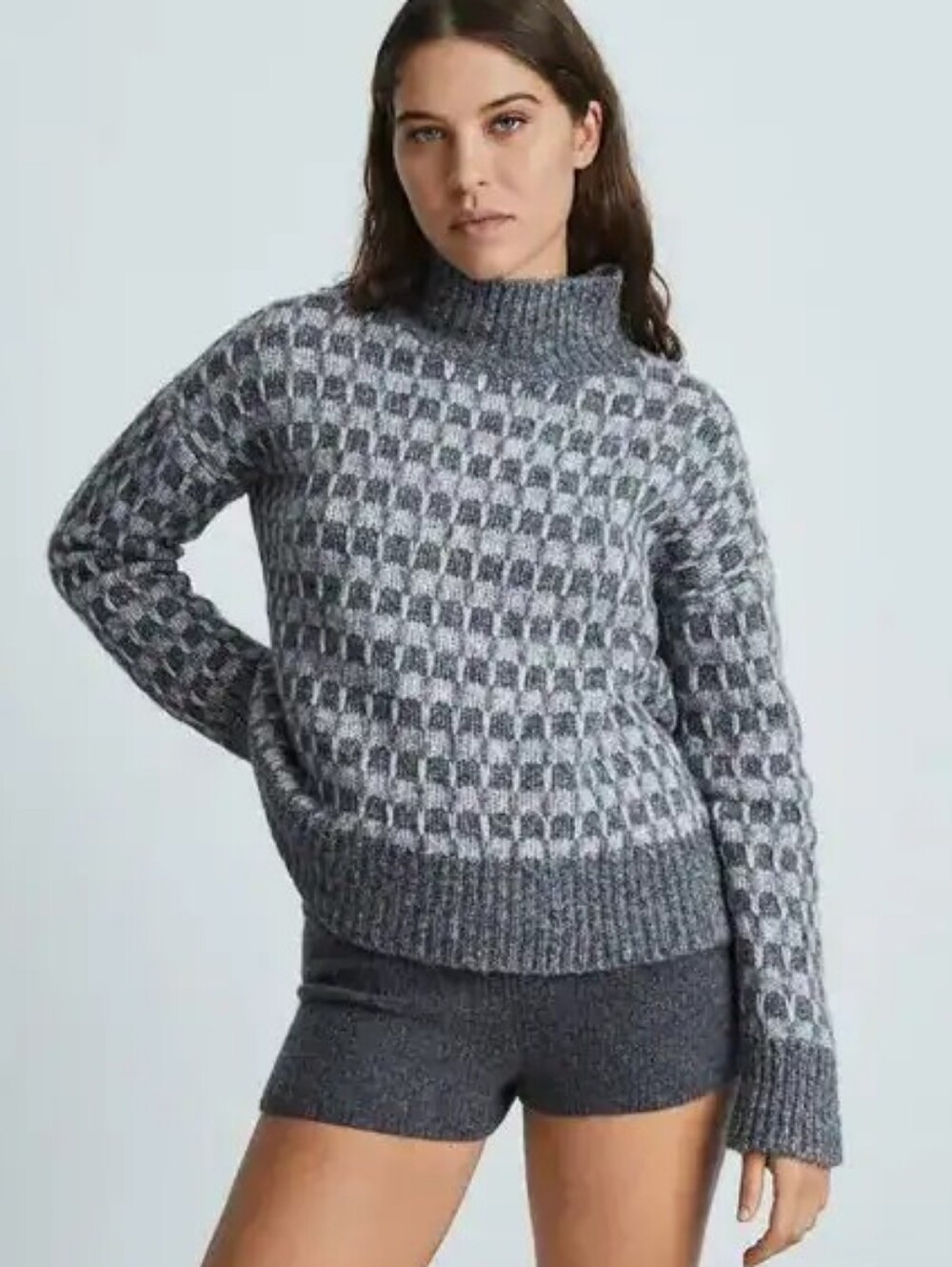 everlane cloud checkered Grey turtleneck sweater Medium